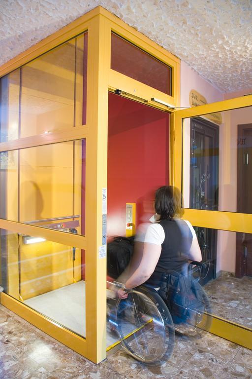 Hotel Aloisia, Hotel Garni Mariapfarr Eksteriør bilde