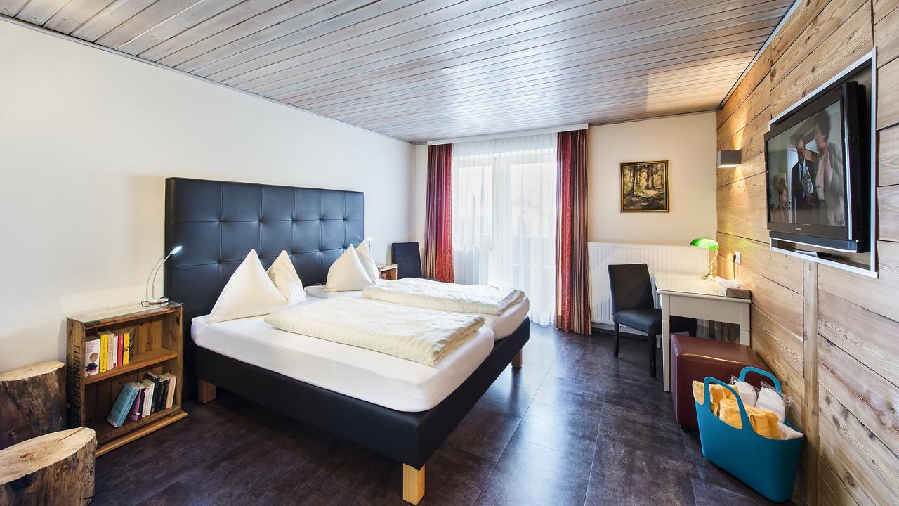 Hotel Aloisia, Hotel Garni Mariapfarr Eksteriør bilde